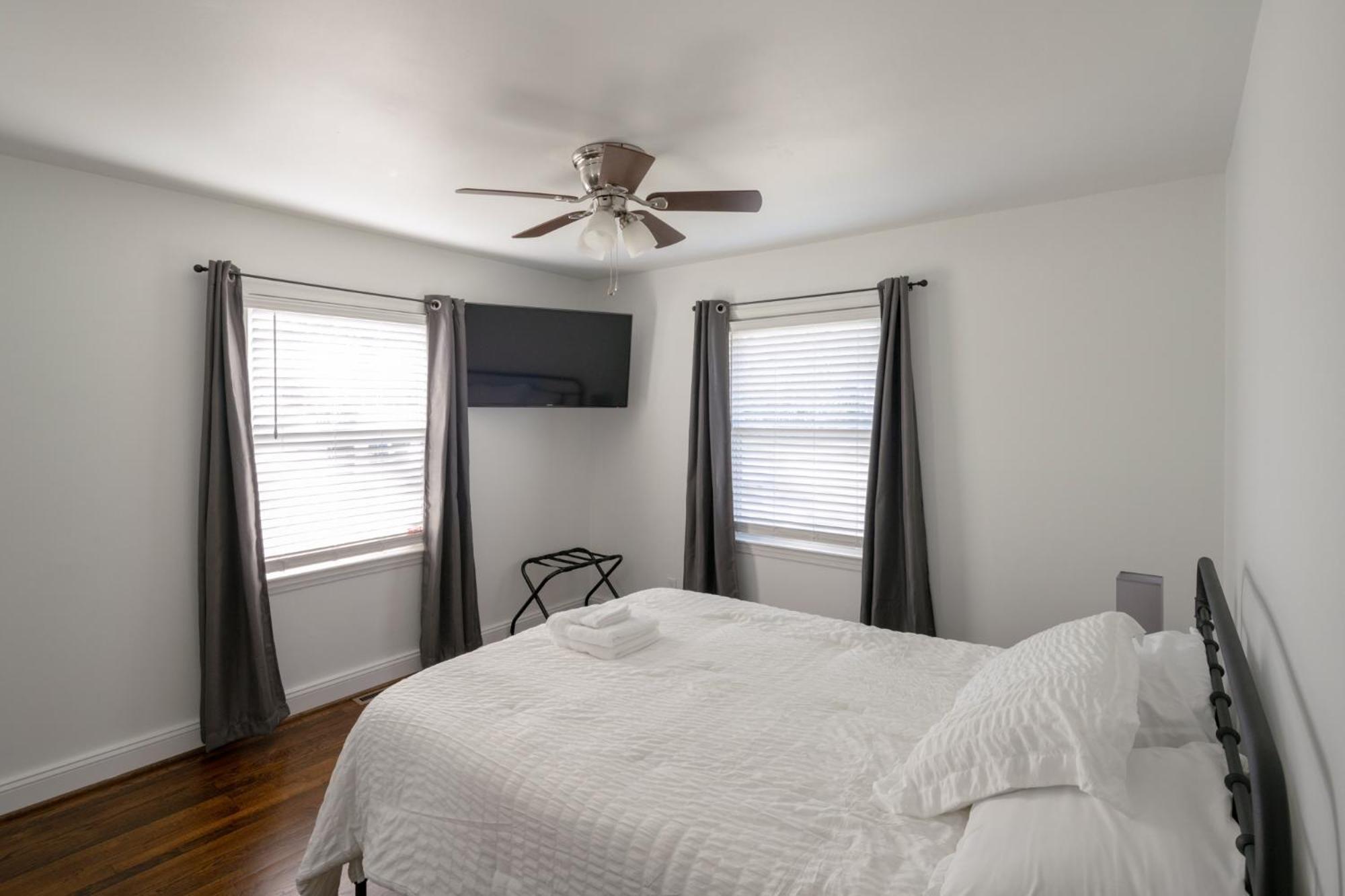3Bed City Ranch Near Dtr Raleigh Exterior photo