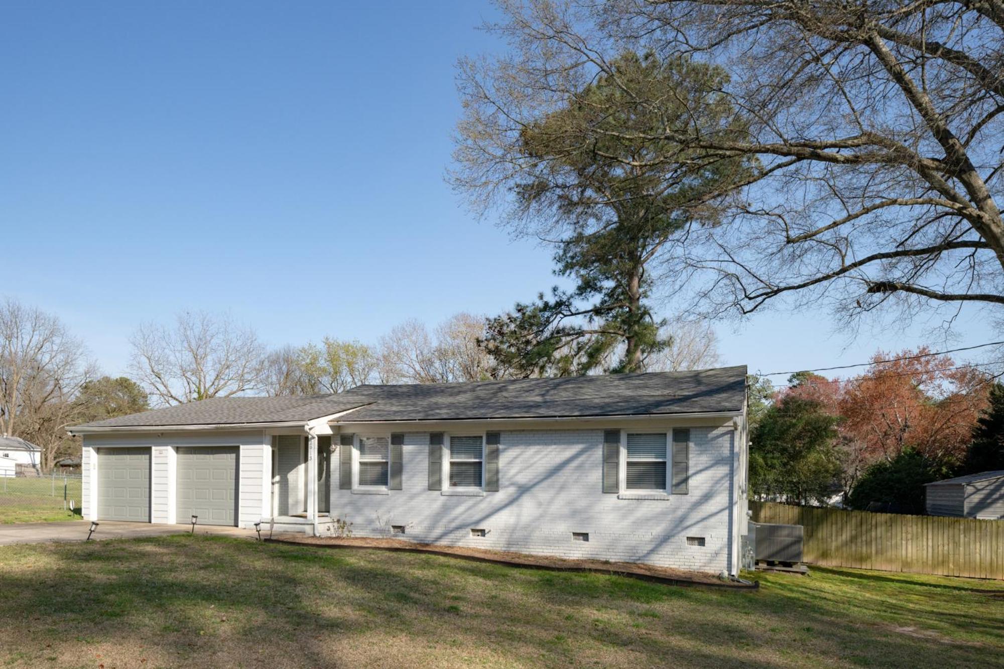 3Bed City Ranch Near Dtr Raleigh Exterior photo